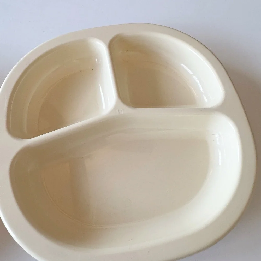 Rubbermaid Microwave Heatables Divided 2 Plates No Lid 0059 Speckled Almond VTG